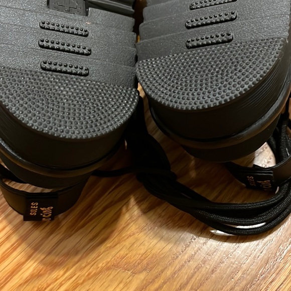 New Dr Martens Nartilla Leather Gladiator Sandals Black size 9 - Picture 10 of 16